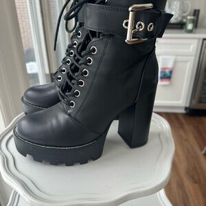 Forever 21 Black Lace-Up Platform Boots